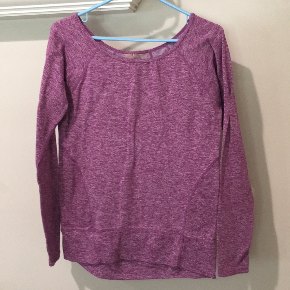 ⭐️ 2/$25 or 3/$30 Zella Lightweight Swestshirt